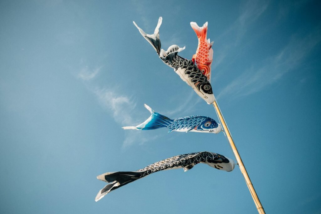 festival del dia del niño (koinobori): aprende como hacer una bandera de koi para celebra el dia del niño japones.
