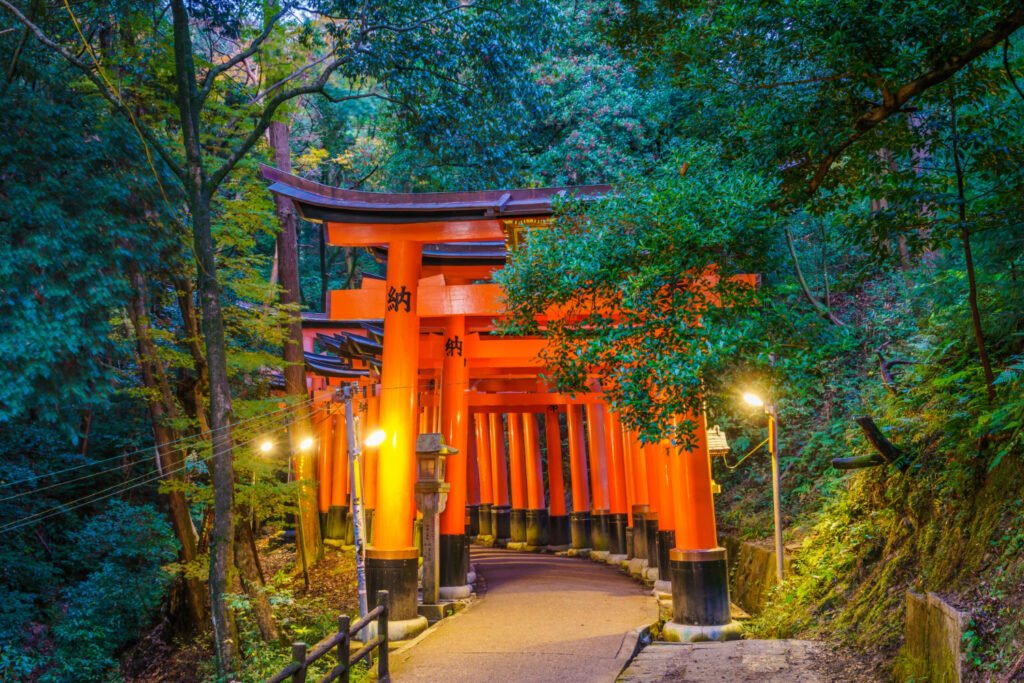 Jardín seco de Ryoan-ji: ejemplo de karesansui, jardin japones hecho para meditación |