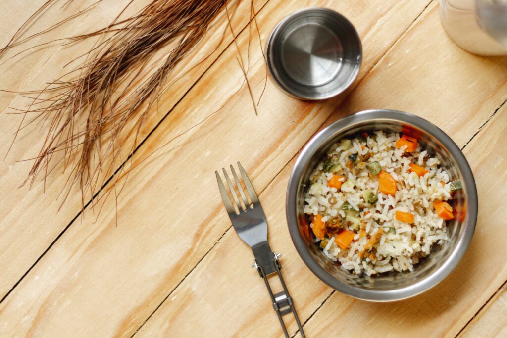 Receta casera para perros: pollo, arroz y verduras cocinados paso a paso para una nutrición balanceada
